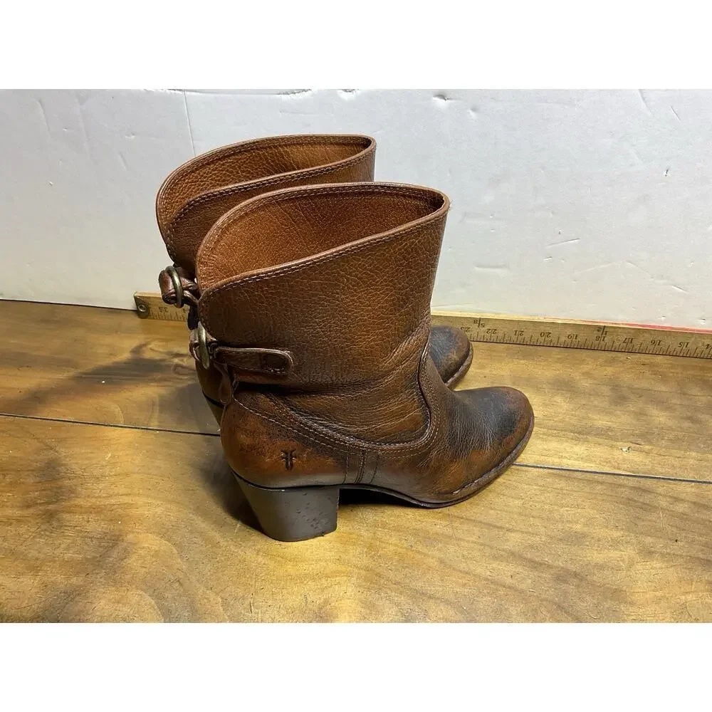 FRYE Boots Lucinda Short Brown Leather Bootie Size 7